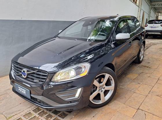 VOLVO XC60 2.0 T5 R DESIGN TURBO GASOLINA 4P AUTOMÁTICO