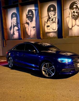 AUDI A3 1.8 TFSI SEDAN AMBITION 16V 180CV GASOLINA 4P AUTOMÁTICO