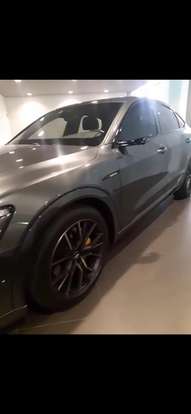 AUDI-E-TRON-2020