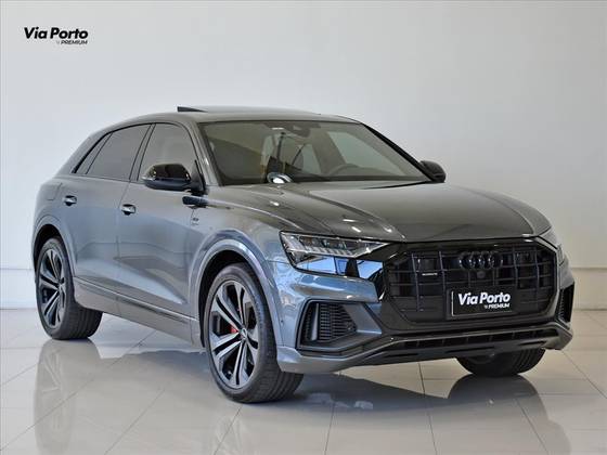 AUDI Q8 3.0 TFSI GASOLINA PERFORMANCE BLACK QUATTRO TIPTRONIC