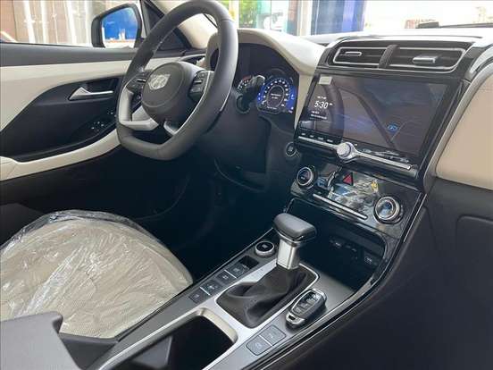 HYUNDAI-CRETA-2.0 FLEX ULTIMATE AUTOMÁTICO HYUNDAI-CRETA-2023