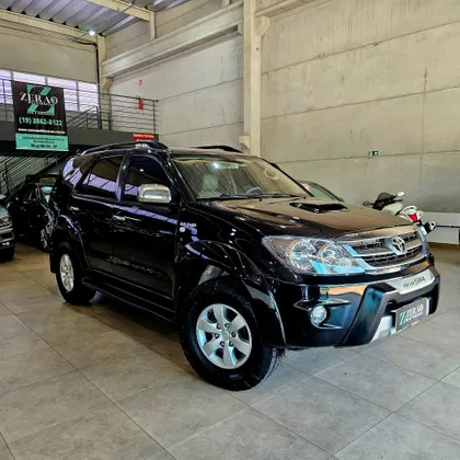 TOYOTA HILUX SW4 3.0 SRV 4X4 16V TURBO INTERCOOLER DIESEL 4P AUTOMÁTICO