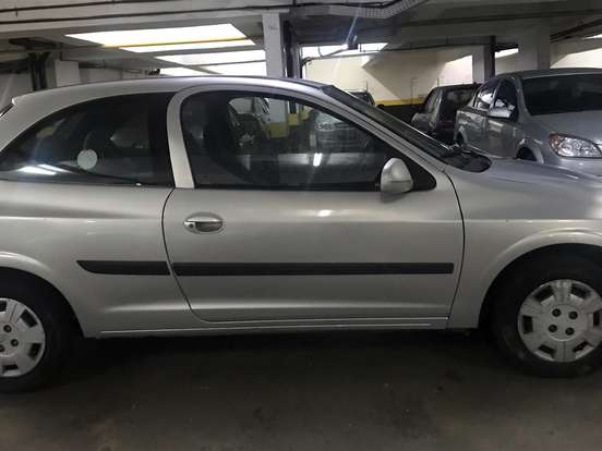 CHEVROLET-CELTA-1.0 MPFI 8V GASOLINA 2P MANUAL CHEVROLET-CELTA-2001
