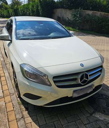 MERCEDES-BENZ-A 200-2014