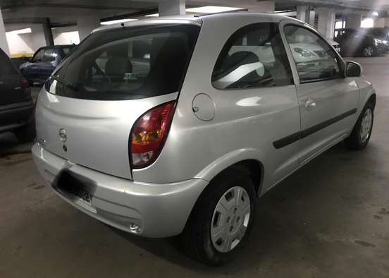 CHEVROLET-CELTA-2001