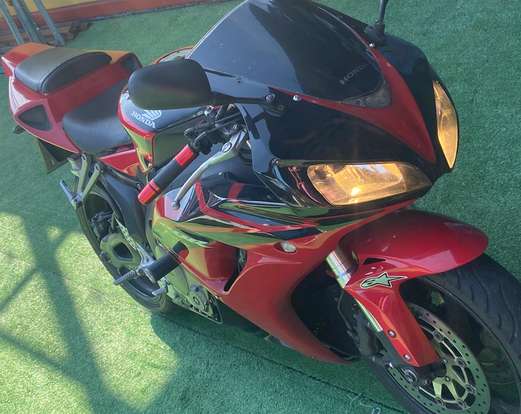 HONDA-CBR 1000RR-2006
