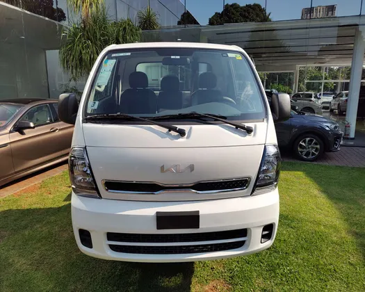 KIA BONGO 2.5 TD DIESEL STD CS 4x4 MANUAL