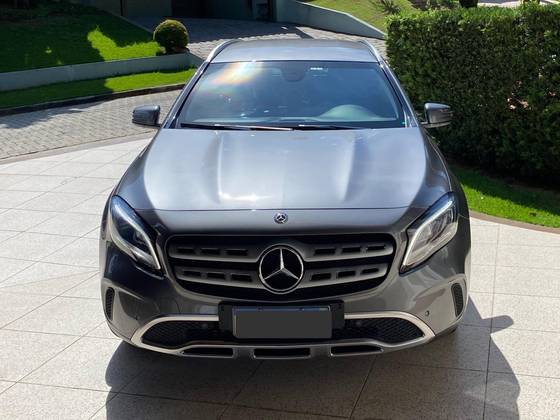 MERCEDES-BENZ GLA 200 1.6 CGI FLEX ADVANCE 7G-DCT
