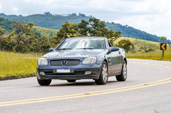 MERCEDES-BENZ SLK 230 2.3 KOMPRESSOR ROADSTER GASOLINA 2P AUTOMÁTICO