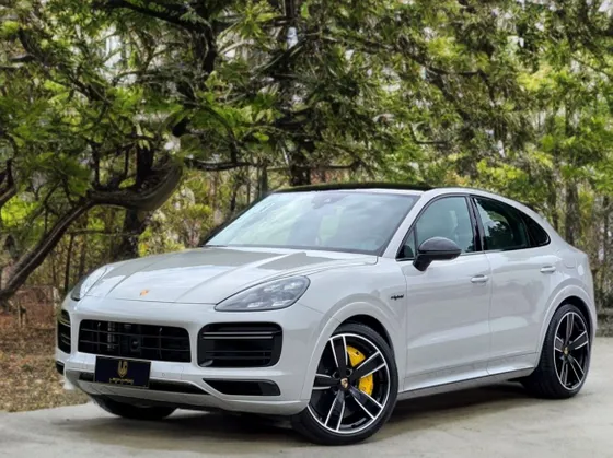 PORSCHE CAYENNE 4.0 V8 E-HYBRID TURBO S COUPÉ AWD TIPTRONIC S