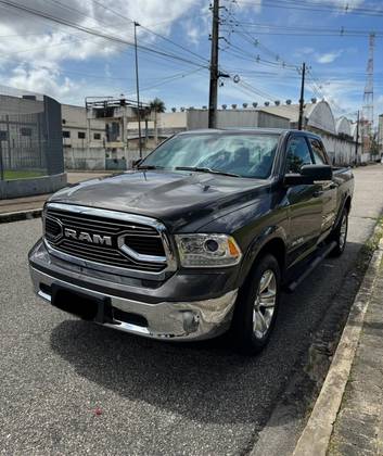 RAM CLASSIC 5.7 V8 GASOLINA LARAMIE CD 4X4 AUTOMÁTICO