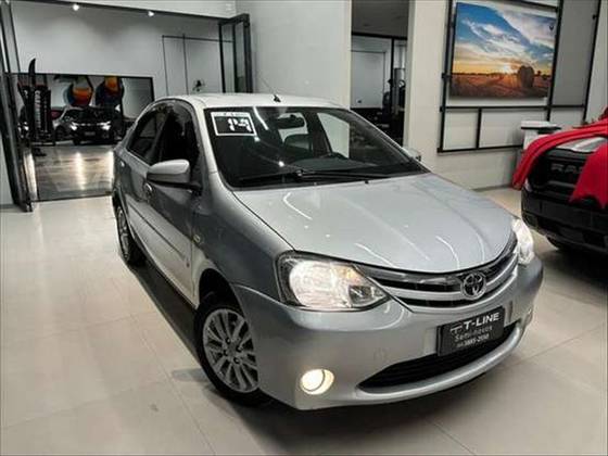 TOYOTA ETIOS 1.5 XLS SEDAN 16V FLEX 4P MANUAL