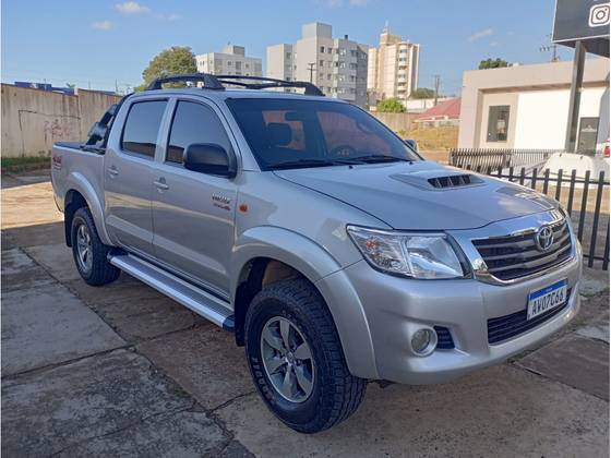 TOYOTA HILUX 3.0 SR 4X4 CD 16V TURBO INTERCOOLER DIESEL 4P AUTOMÁTICO