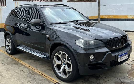 BMW X5 4.8 I SPORT 4X4 V8 32V GASOLINA 4P AUTOMÁTICO