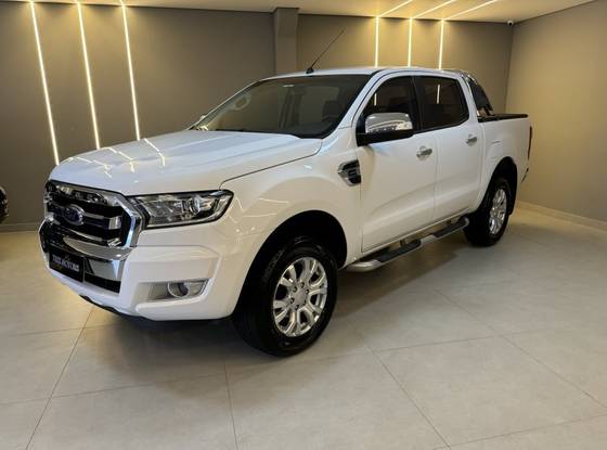 FORD RANGER 2.5 XLT 4X2 CD 16V FLEX 4P MANUAL