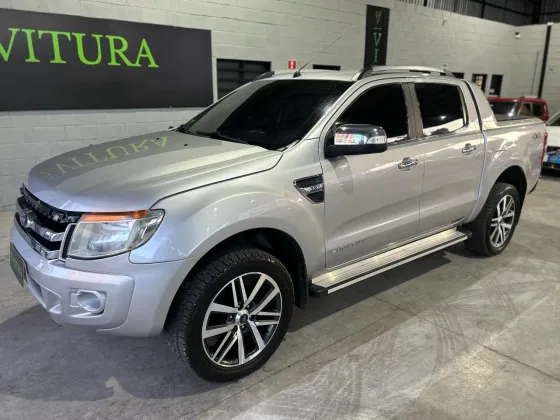 FORD RANGER 3.2 LIMITED 4X4 CD 20V DIESEL 4P AUTOMÁTICO