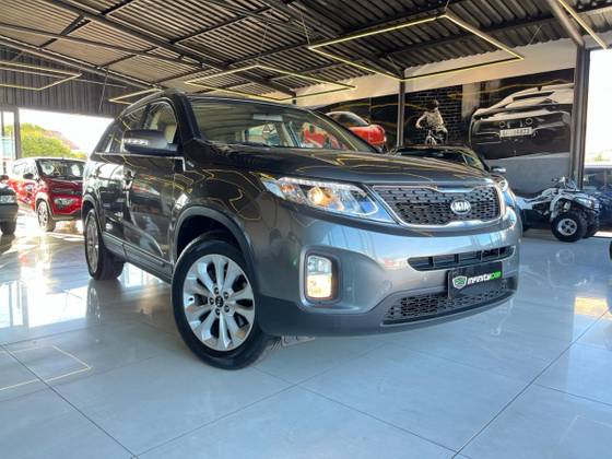 KIA SORENTO 2.4 16V GASOLINA EX AUTOMÁTICO