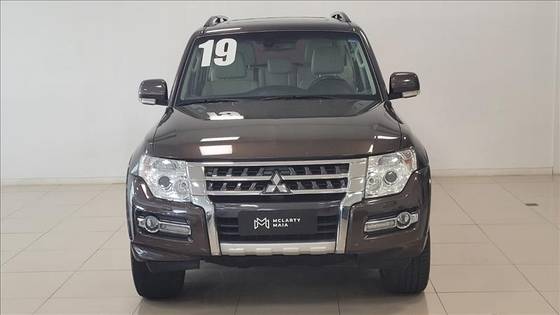 MITSUBISHI PAJERO 3.2 HPE 4X4 7 LUGARES 16V TURBO INTERCOOLER DIESEL 4P AUTOMÁTICO