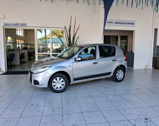RENAULT SANDERO 1.0 EXPRESSION 16V FLEX 4P MANUAL