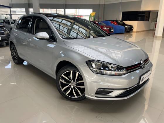 VOLKSWAGEN GOLF 1.0 200 TSI TOTAL FLEX COMFORTLINE TIPTRONIC