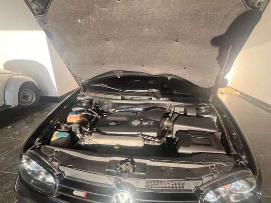VOLKSWAGEN-GOLF-1.8 MI GTI 20V 180CV TURBO GASOLINA 4P MANUAL VOLKSWAGEN-GOLF-2002