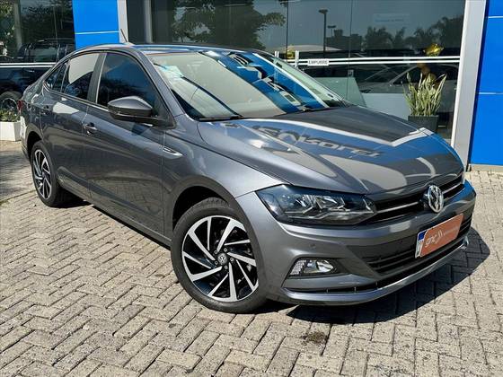 VOLKSWAGEN VIRTUS 1.0 200 TSI HIGHLINE AUTOMÁTICO