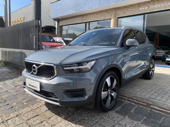 VOLVO XC40 2.0 T5 GASOLINA MOMENTUM AWD GEARTRONIC