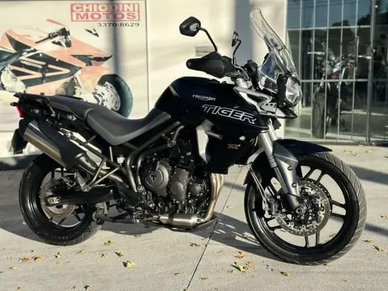 TRIUMPH TIGER 800 XRT 