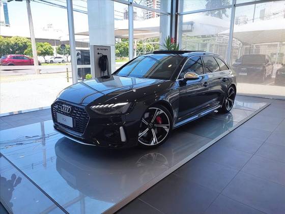 AUDI RS4 2.9 V6 TFSI GASOLINA AVANT QUATTRO S-TRONIC