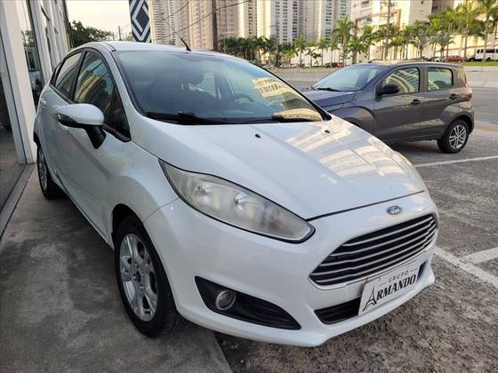 FORD FIESTA 1.5 SE HATCH 16V FLEX 4P MANUAL