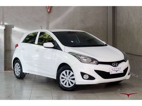 HYUNDAI HB20 1.0 COMFORT PLUS 12V FLEX 4P MANUAL