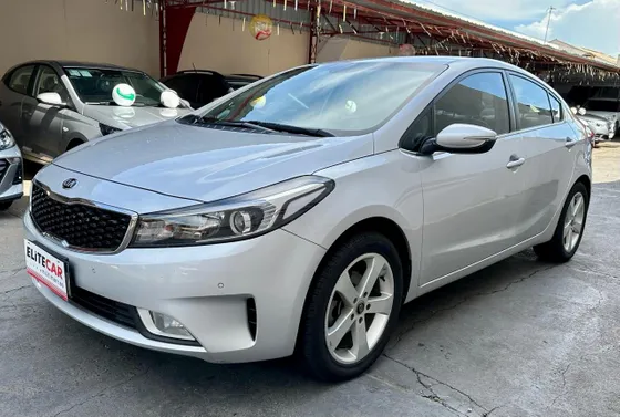 KIA CERATO 1.6 SX 16V FLEX 4P AUTOMÁTICO