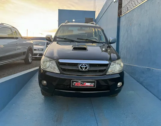 TOYOTA HILUX SW4 3.0 SRV 4X4 16V TURBO INTERCOOLER DIESEL 4P AUTOMÁTICO