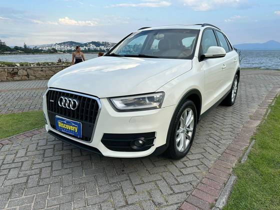 AUDI Q3 2.0 TFSI AMBITION QUATTRO 4P GASOLINA S TRONIC