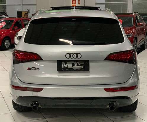 AUDI-Q5-2009