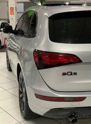 AUDI-Q5-2009