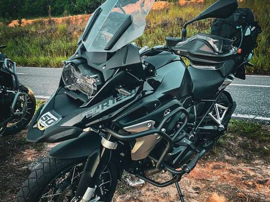 BMW-R 1250 GS TRIPLE BLACK BMW-R 1250 GS TRIPLE BLACK-2022