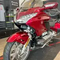 HONDA GL 1800 GOLD WING TOUR HONDA GL 1800 GOLD WING TOUR