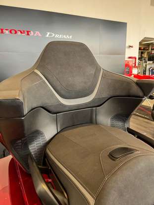HONDA-GL 1800 GOLD WING TOUR-2023