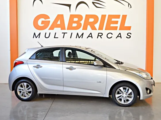 HYUNDAI HB20 1.6 PREMIUM 16V FLEX 4P AUTOMÁTICO