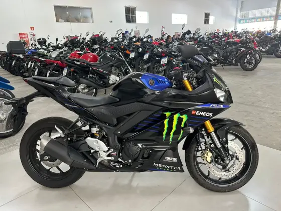 YAMAHA YZF R3 MONSTER ABS 