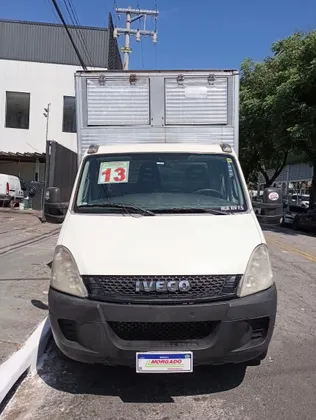 IVECO DAILY 35S14 CHASSI CABINE TURBO INTERCOOLER DIESEL 2P MANUAL