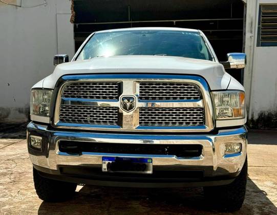 RAM 2500 6.7 LARAMIE 4X4 CD I6 TURBO DIESEL 4P AUTOMÁTICO