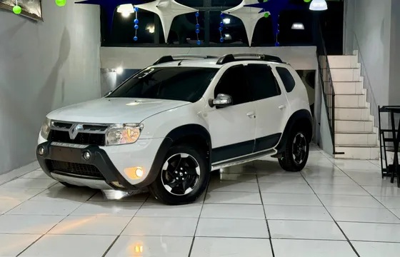 RENAULT DUSTER 2.0 DYNAMIQUE 4X2 16V FLEX 4P AUTOMÁTICO