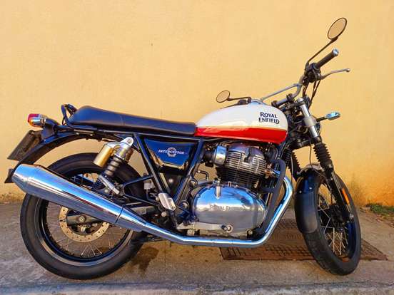 ROYAL ENFIELD-INTERCEPTOR-2020