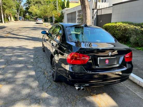 BMW-325i-2007