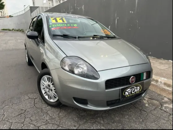 FIAT PUNTO 1.4 ATTRACTIVE 8V FLEX 4P MANUAL