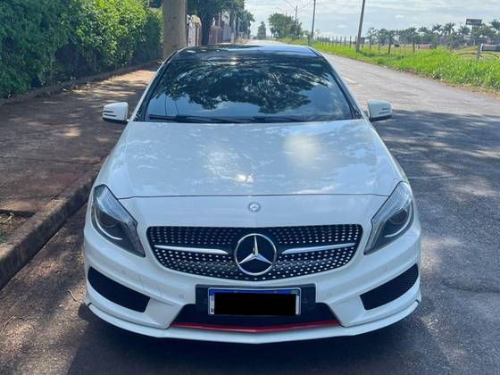 MERCEDES-BENZ A 250 2.0 SPORT TURBO GASOLINA 4P AUTOMATIZADO