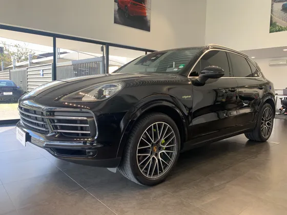 PORSCHE CAYENNE 3.0 V6 E-HYBRID AWD TIPTRONIC S