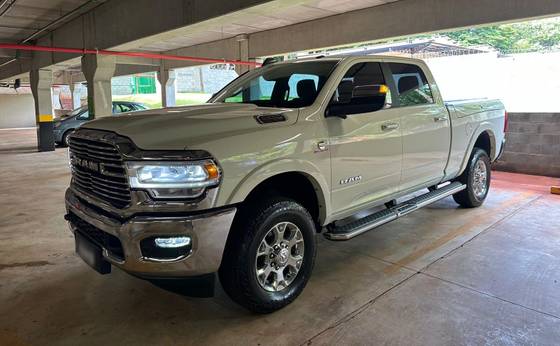 RAM 3500 6.7 I6 TURBO DIESEL LARAMIE CD 4X4 AUTOMÁTICO